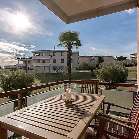 Natural Chic - Close To City Center And Beach - Parking ديسينسانو ديل غاردا المظهر الخارجي الصورة