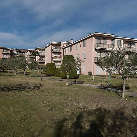 Natural Chic - Close To City Center And Beach - Parking ديسينسانو ديل غاردا المظهر الخارجي الصورة